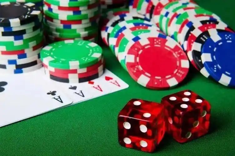 Bright jackpot themed slot visuals on bed 4777 for adult leisure sessions